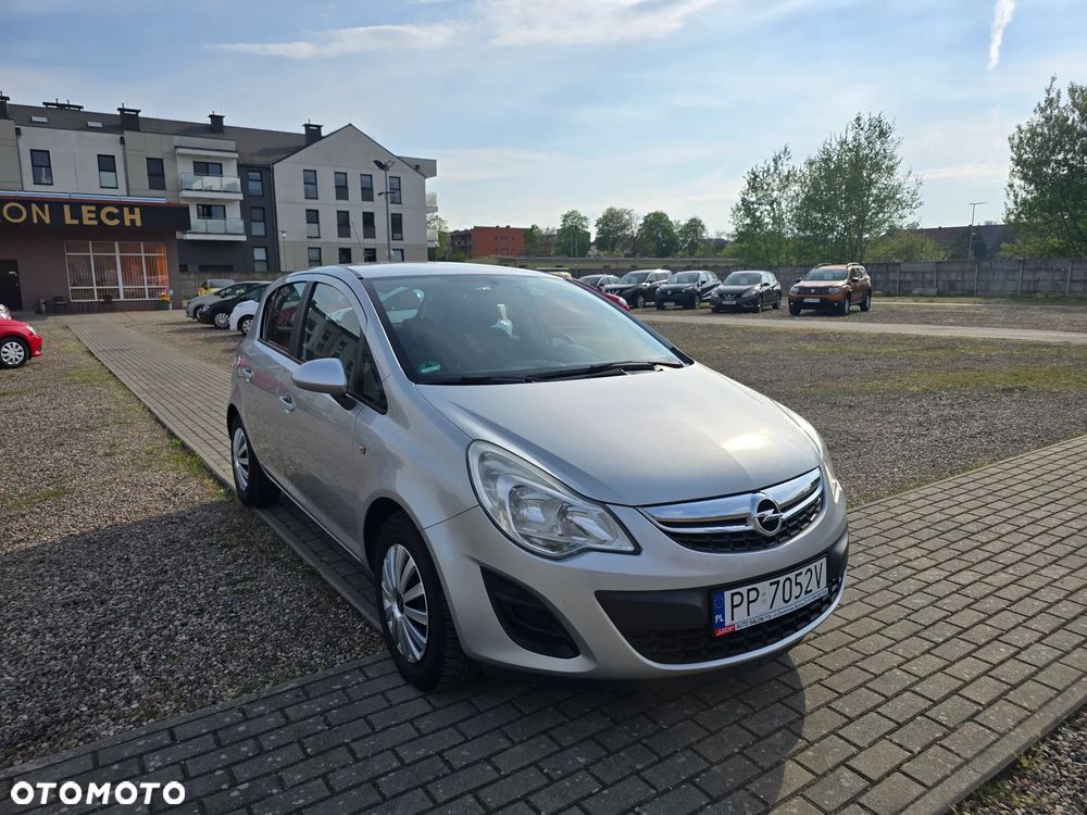 Opel Corsa 1.4 16V Edition - 3