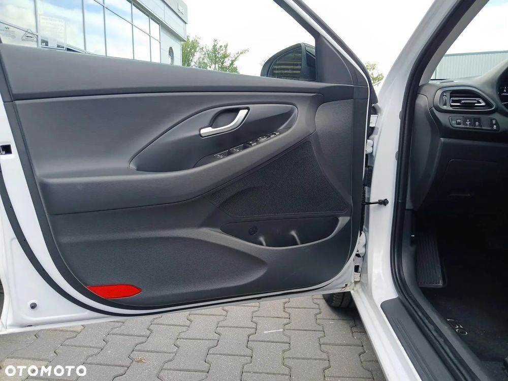 Hyundai i30 1.5 T-GDI 48V Smart DCT - 10