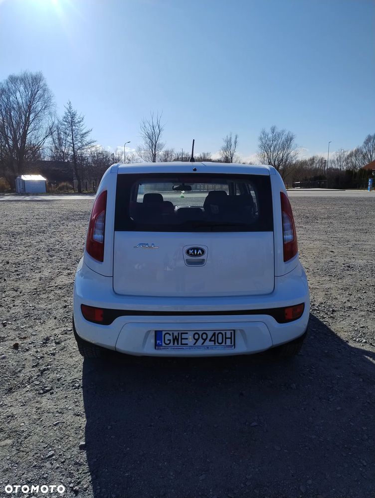 Kia Soul 1.6 CRDI M - 8