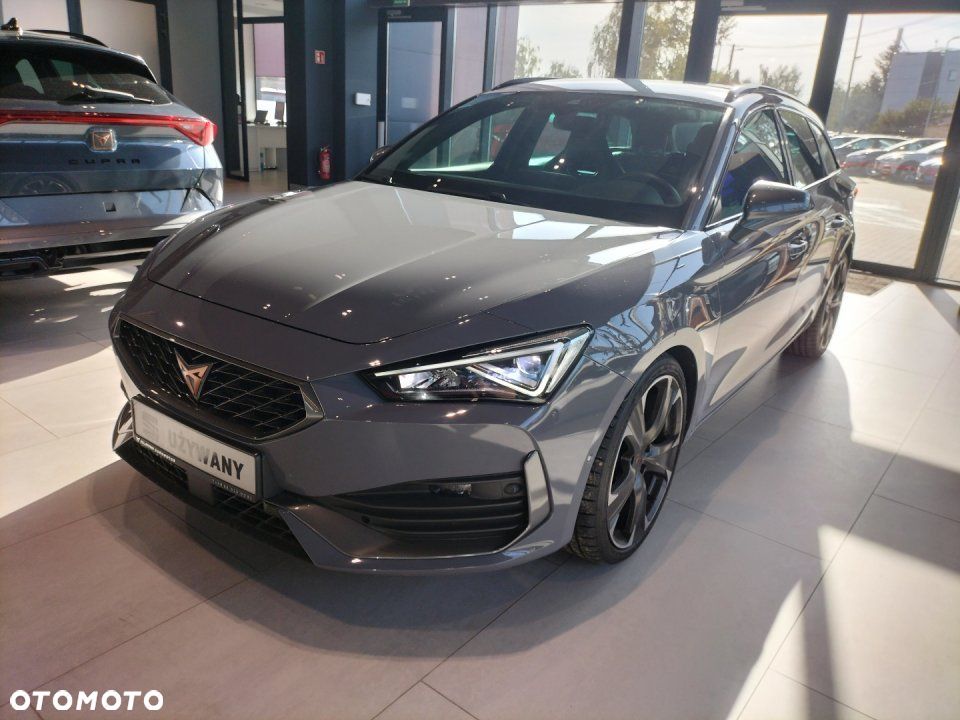 Cupra Leon Sportstourer - 3
