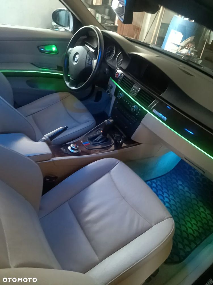 BMW Seria 3 335d - 13