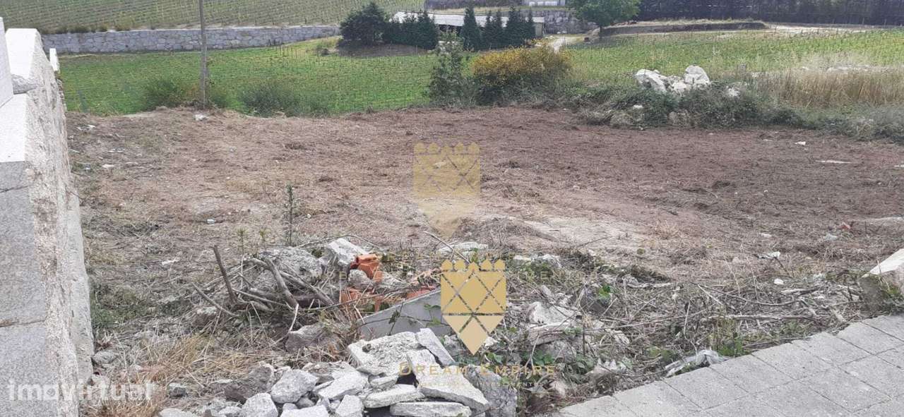 TERRENO PARA CONSTRUÇÃO – Besteiros/Paredes - Grande imagem: 2/4