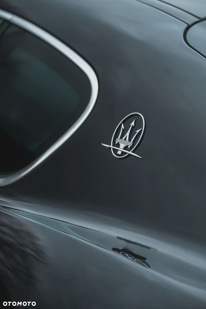 Maserati GranTurismo - 23