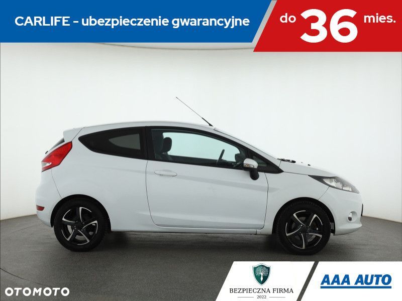 Ford Fiesta - 8