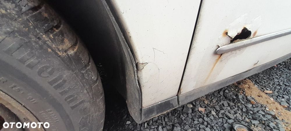 VW PASSAT B6 KOMBI BŁOTNIK LEWY PRZÓD PRZEDNI LEWY LB9A 85/7 - 3