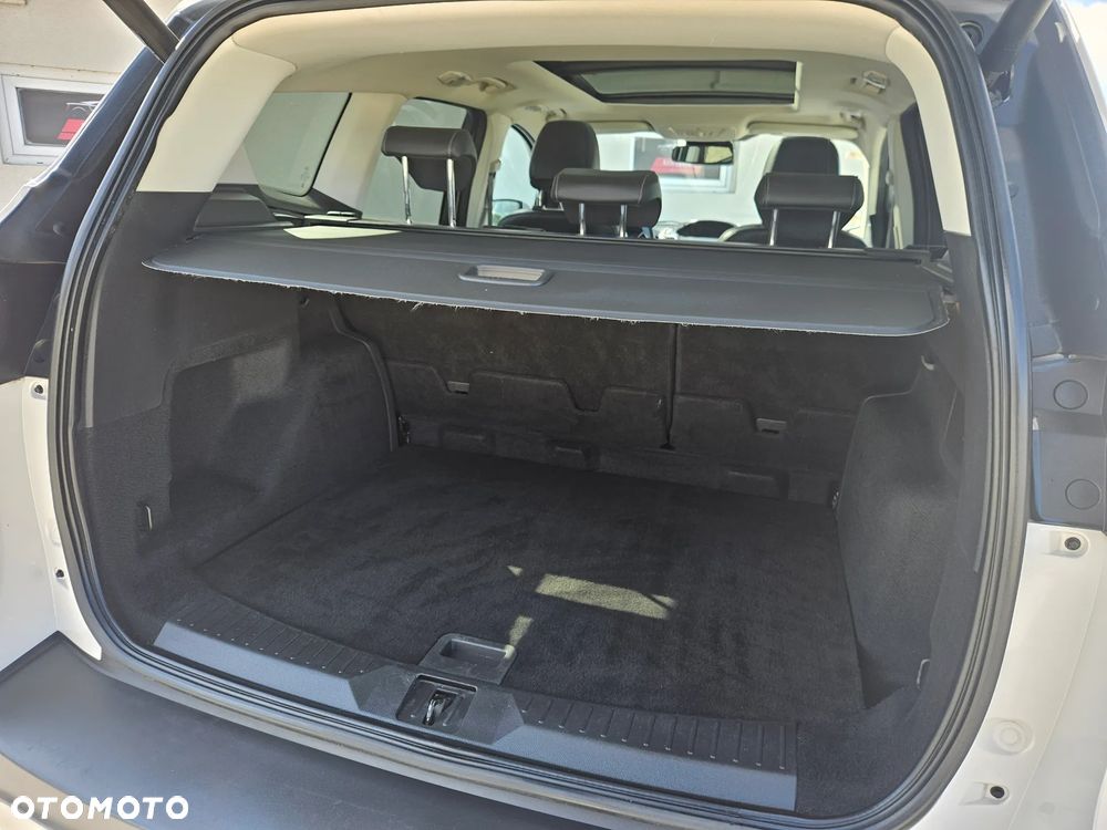 Ford Kuga 2.0 TDCi FWD Titanium - 14