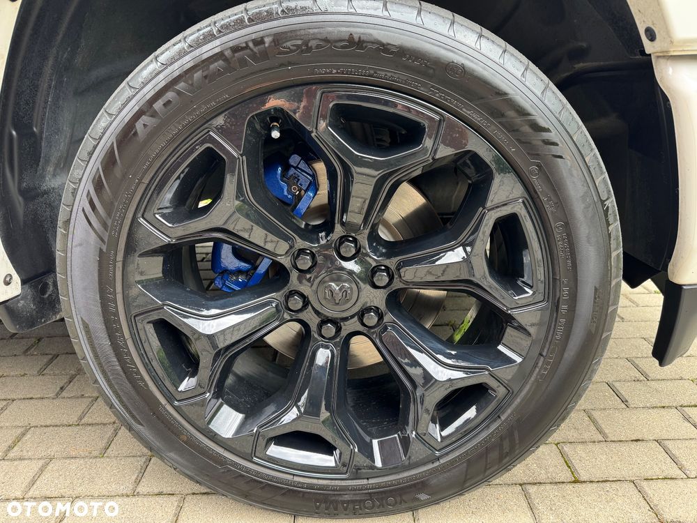 RAM 1500 5.7 Crew Cab Limited - 8