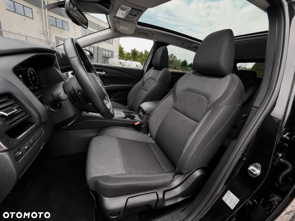 Nissan Qashqai 1.3 DIG-T MHEV Xtronic N-Connecta - 17