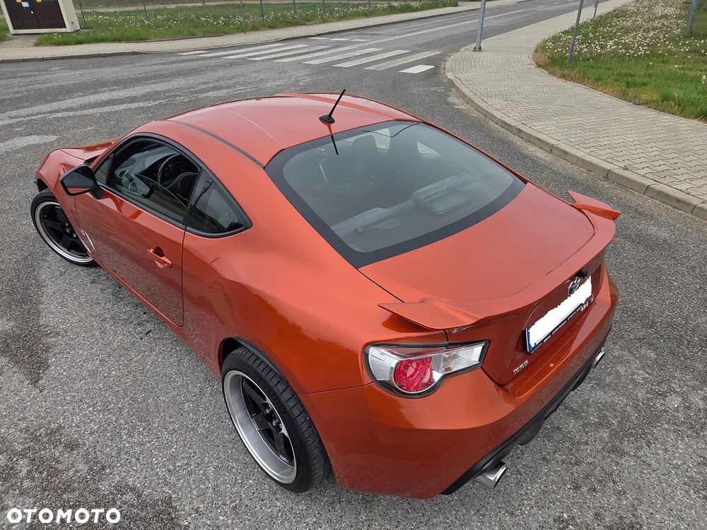 Toyota GT86 2.0 Premium (tem) - 11