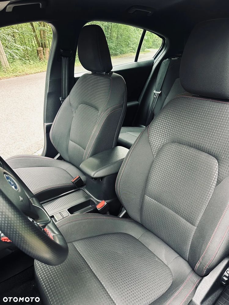 Ford Focus 1.5 EcoBlue SCR ST-Line - 17