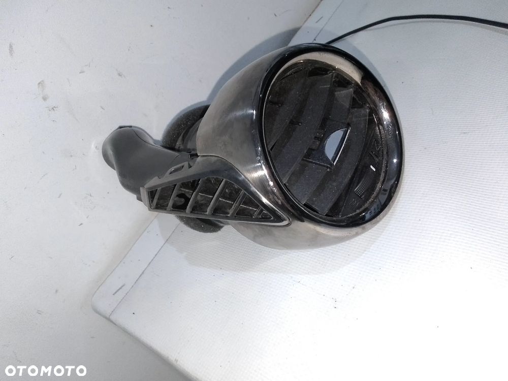 Kratka nawiewu lewa Fisker Karma - 1