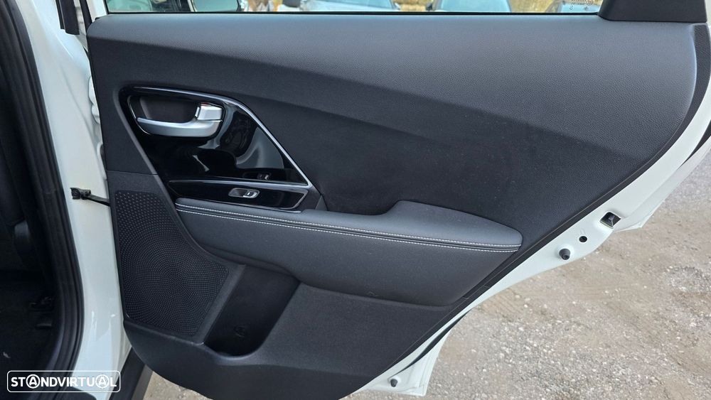 Kia e-Niro 64kWh — fotografia 52