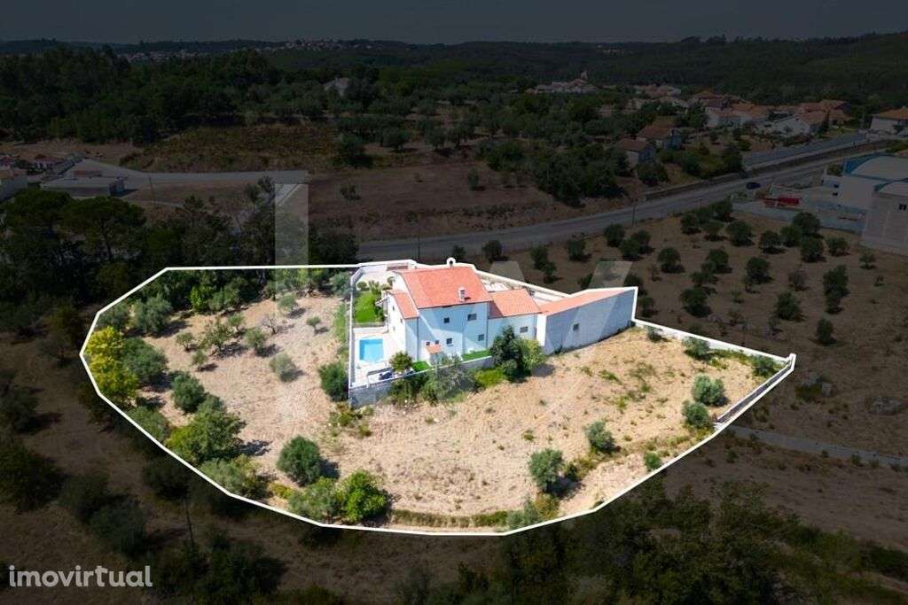 Moradia isolada Tipologia T3 com piscina em Fonte da Relva (Soure) - Grande imagem: 4/60