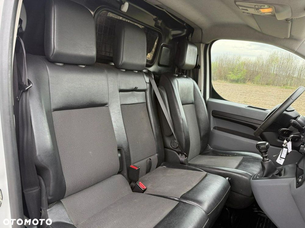 Toyota ProAce - 12