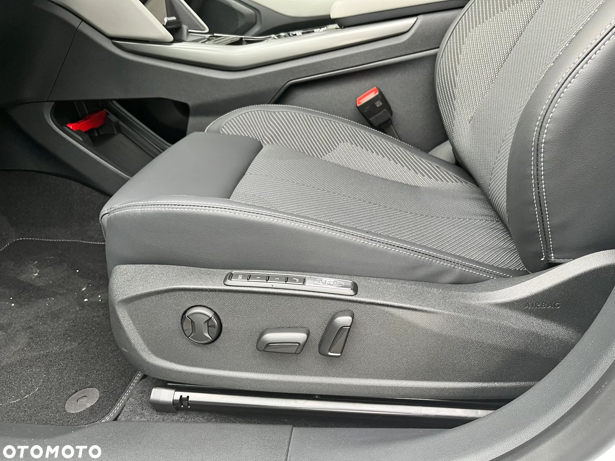 Ford Explorer 77kWh RWD - 9
