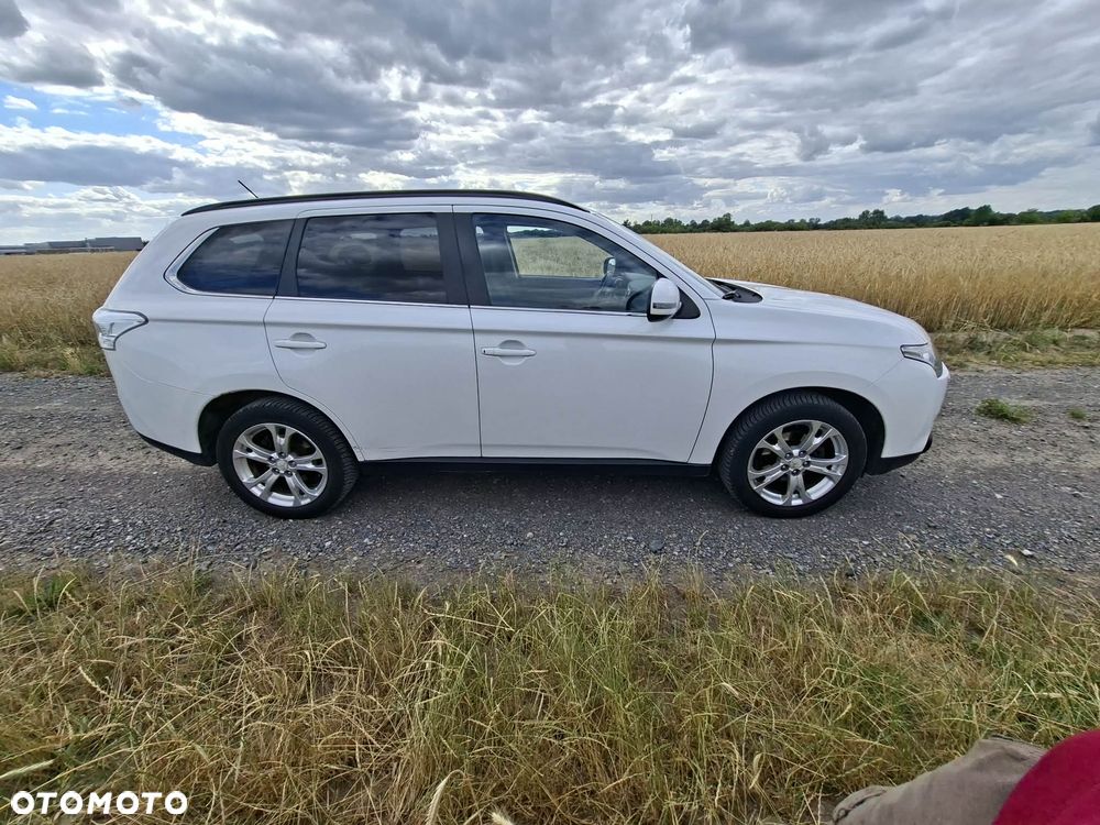 Mitsubishi Outlander 2.0 Intense CVT - 5