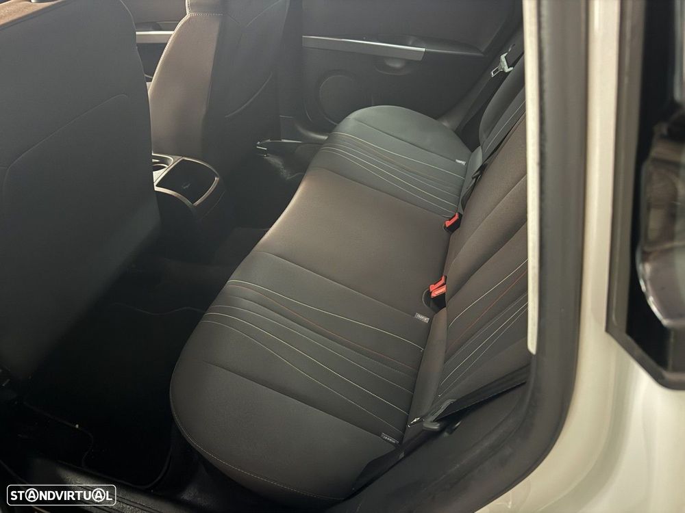 SEAT Leon 1.6 TDI ECOMOTIVE Copa Plus - 10