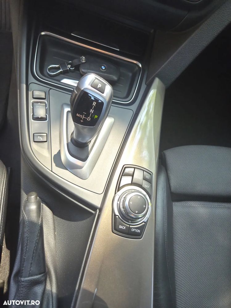BMW Seria 3 316i Aut. Modern Line - 23