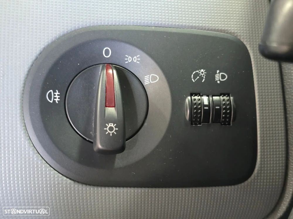 SEAT Ibiza 1.2 12V Reference - 15