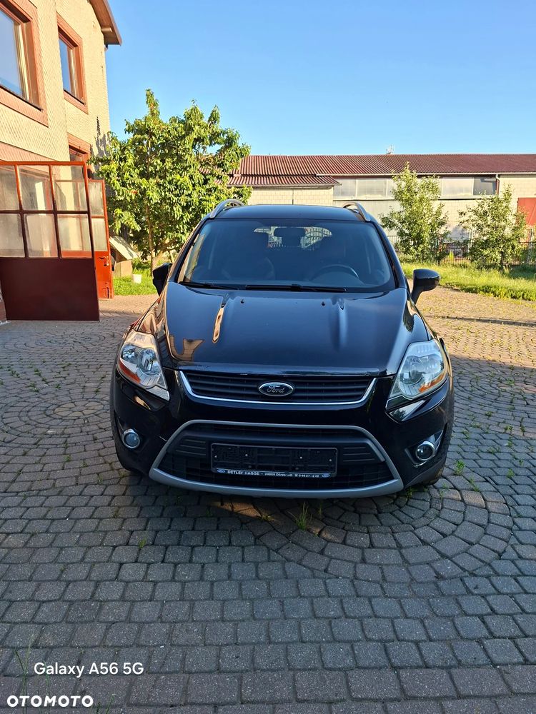 Ford Kuga - 1