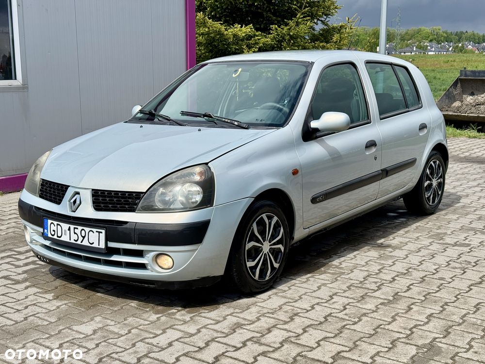 Renault Clio - 2