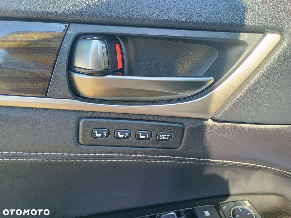 Lexus GS - 21