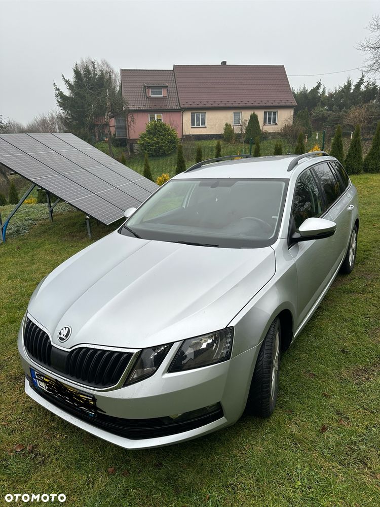Skoda Octavia 2.0 TDI 4x4 Ambition DSG - 1