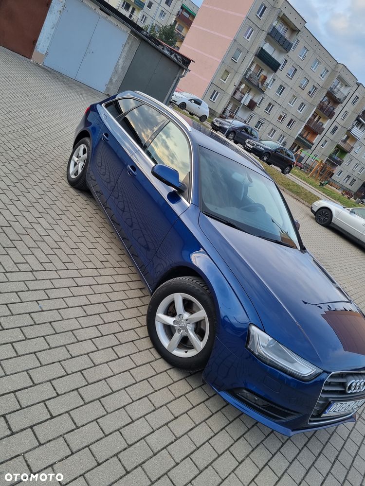Audi A4 Avant - 2