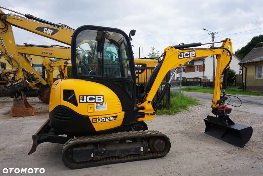 JCB 8026 - 3