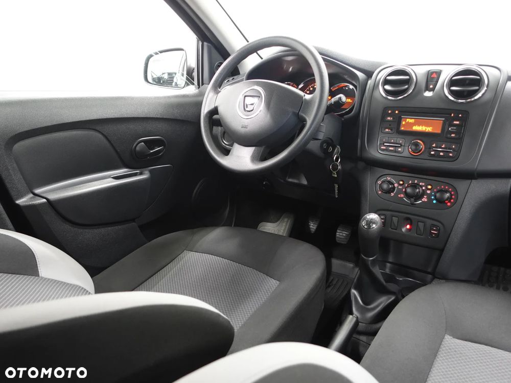 Dacia Sandero 1.2 16V 75 Essentiel - 30