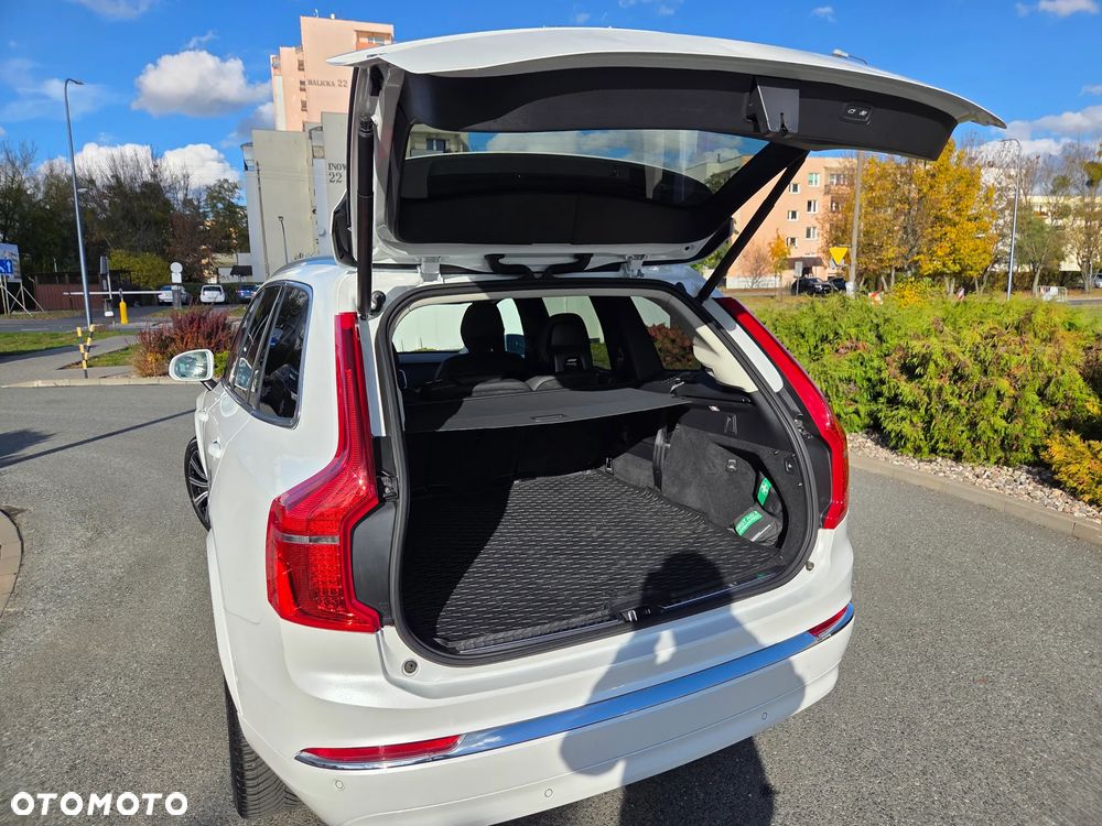 Volvo XC 90 - 21