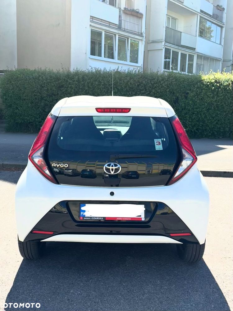 Toyota Aygo x-play - 5