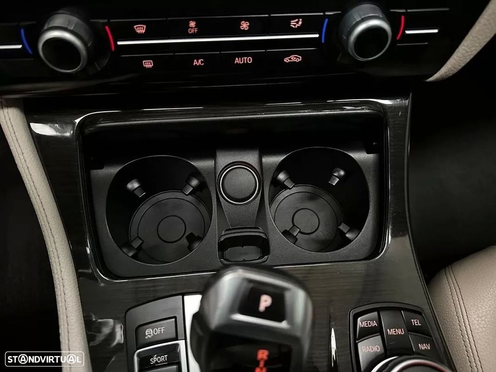 BMW 530 d Line Luxury Auto - 19