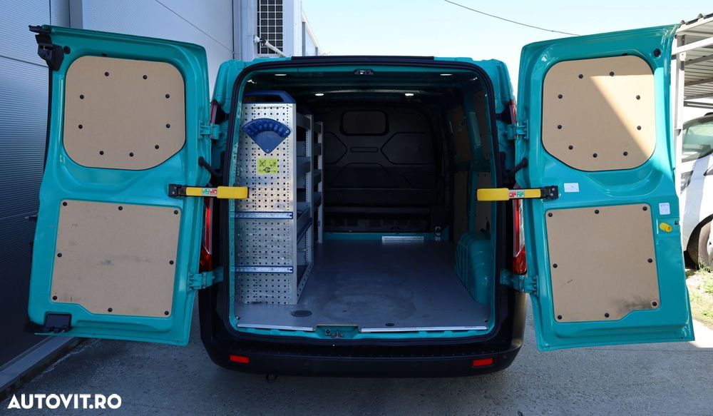 Ford Transit Custom - 11