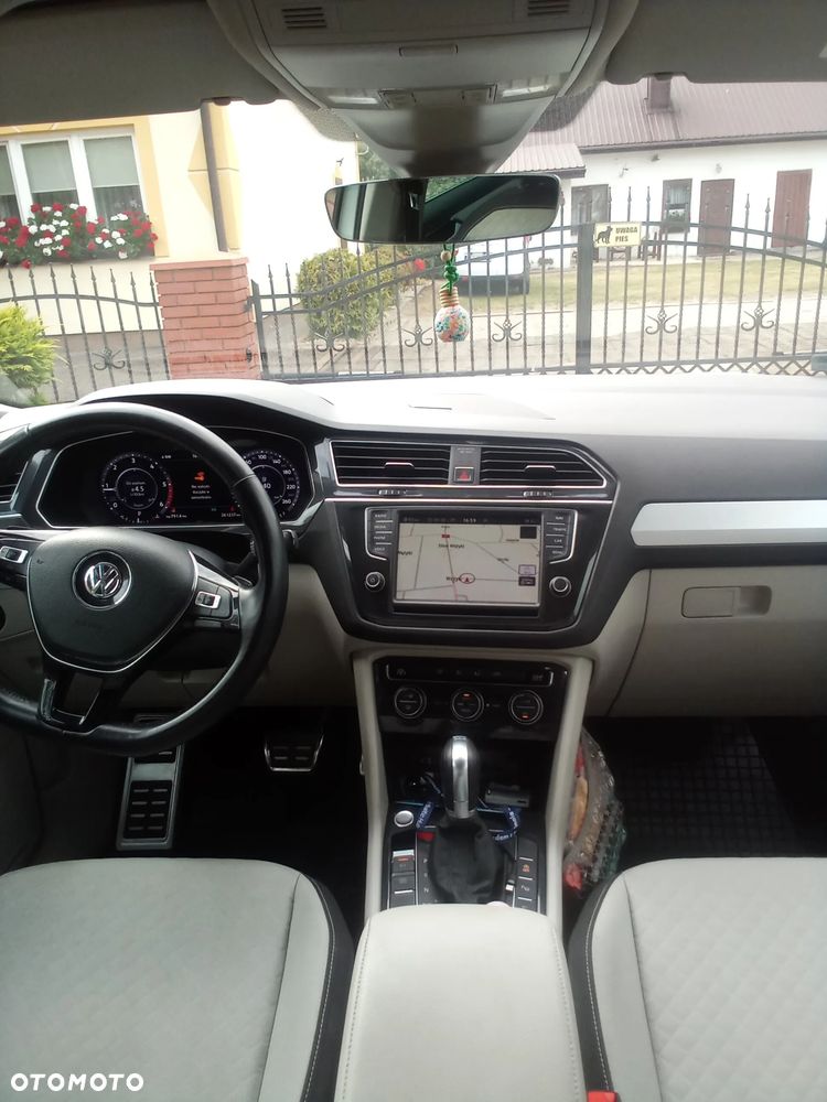 Volkswagen Tiguan - 17