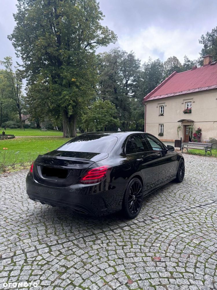 Mercedes-Benz Klasa C 450 AMG 4Matic 7G-TRONIC - 3