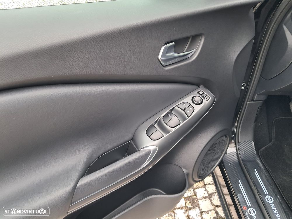 Nissan Juke 1.0 DIG-T N-Connecta - 12