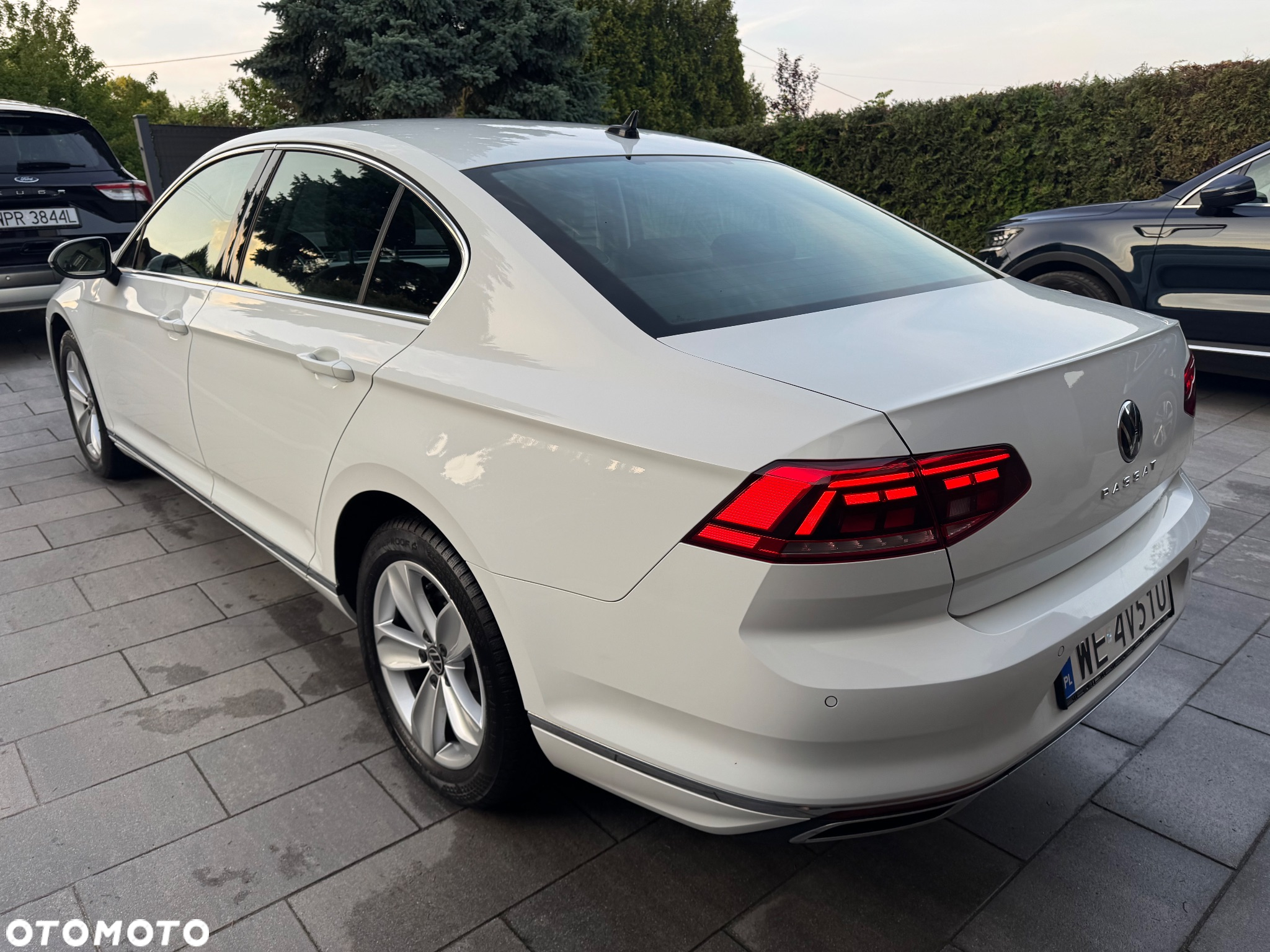Volkswagen Passat 2.0 TSI Elegance DSG - 8