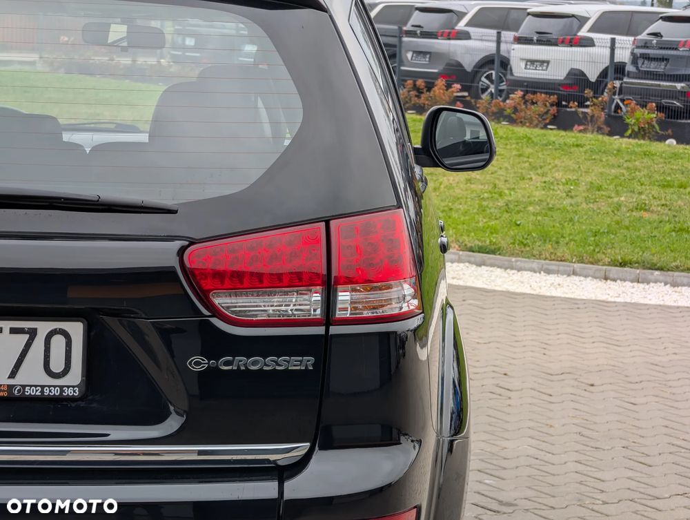 Citroën C-Crosser 2.2 HDi Exclusive - 13