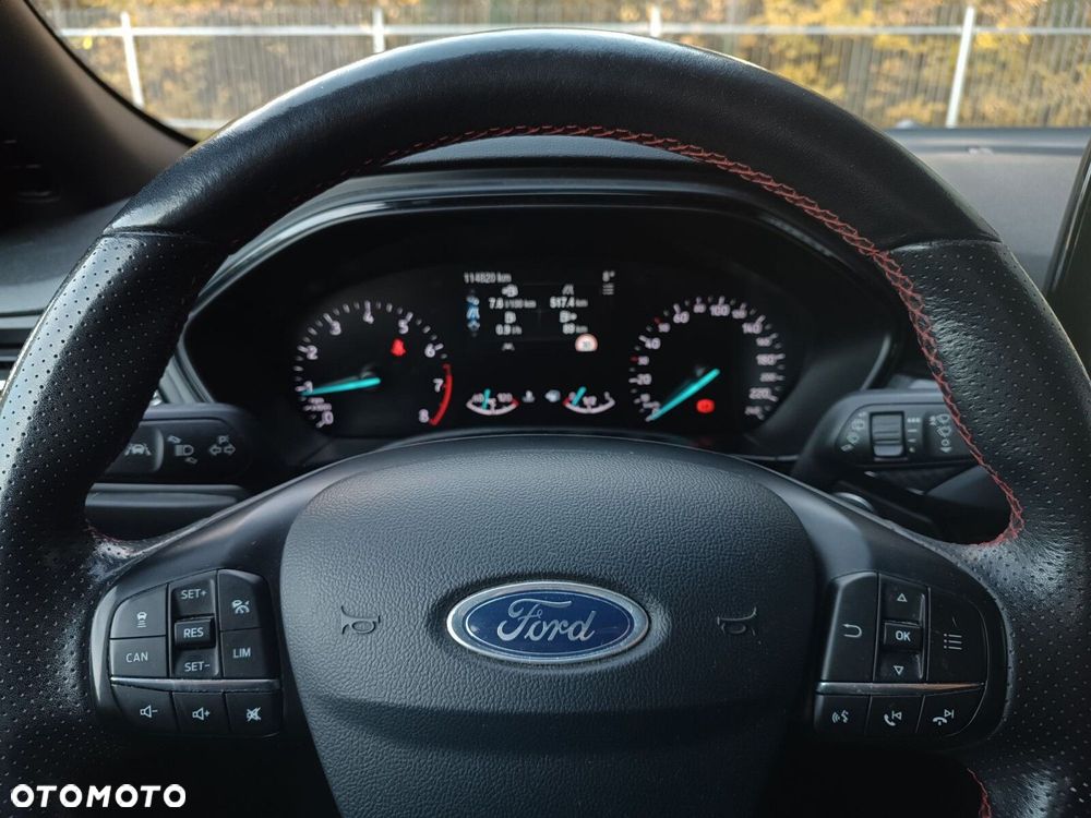 Ford Focus 1.0 EcoBoost ST-Line Black ASS - 18