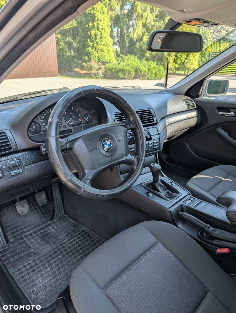 BMW Seria 3 318i - 7
