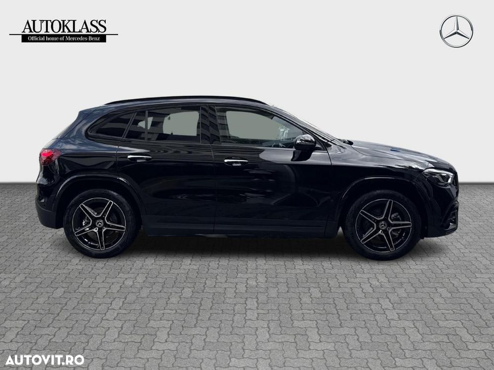 Mercedes-Benz GLA - 7