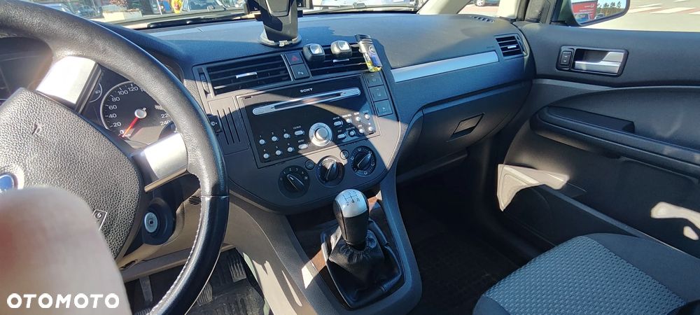 Ford C-MAX - 16