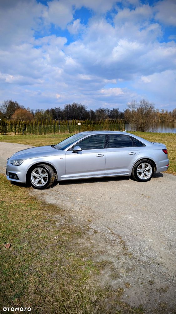 Audi A4 Limousine 2.0 TFSI ultra S tronic design - 6