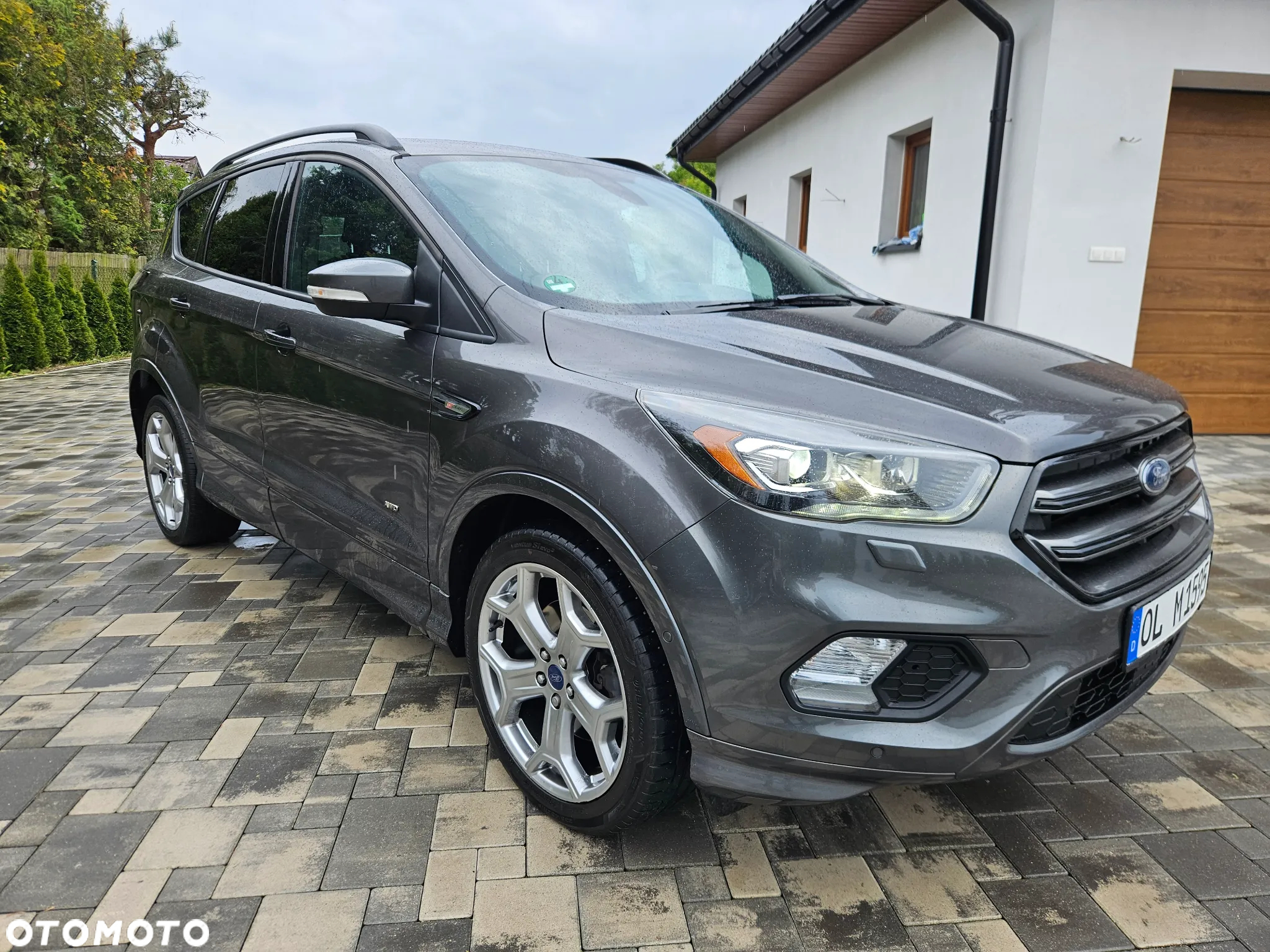 Ford Kuga 2.0 TDCi 4x4 ST-Line - 3