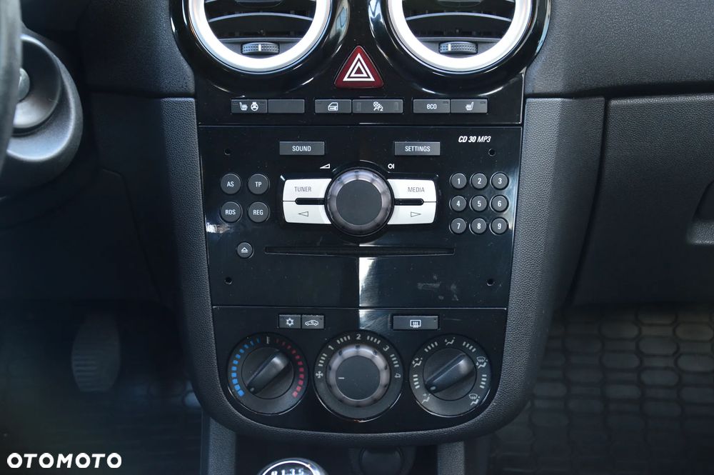 Opel Corsa - 20