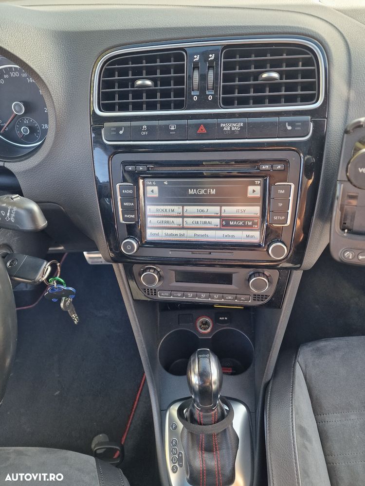 Volkswagen Polo 1.4 TSI GTI - 10