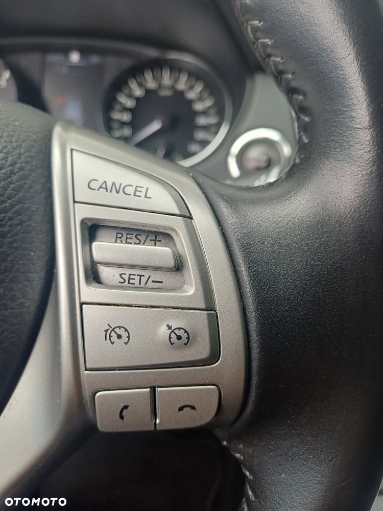 Nissan Qashqai 1.2 DIG-T Xtronic 360 - 22