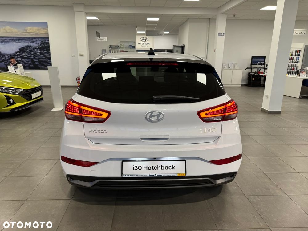 Hyundai i30 1.5 T-GDI 48V Smart - 9