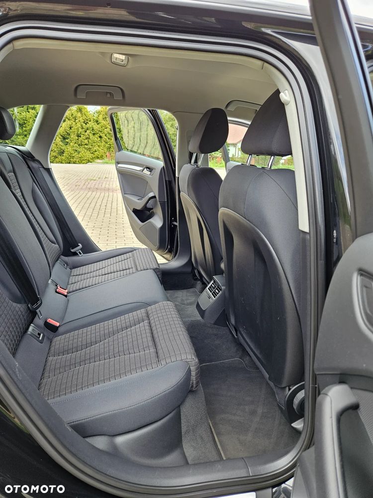 Audi A3 Sportback 1.6 TDI Attraction - 26
